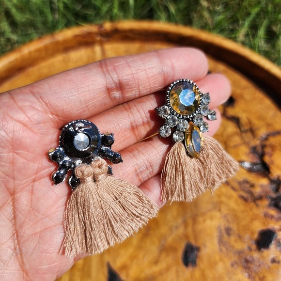 Mini Crystal Tassel Earrings Resin Silk Bohemian Brown Vintage Style Jewelry - Picture 3 of 5